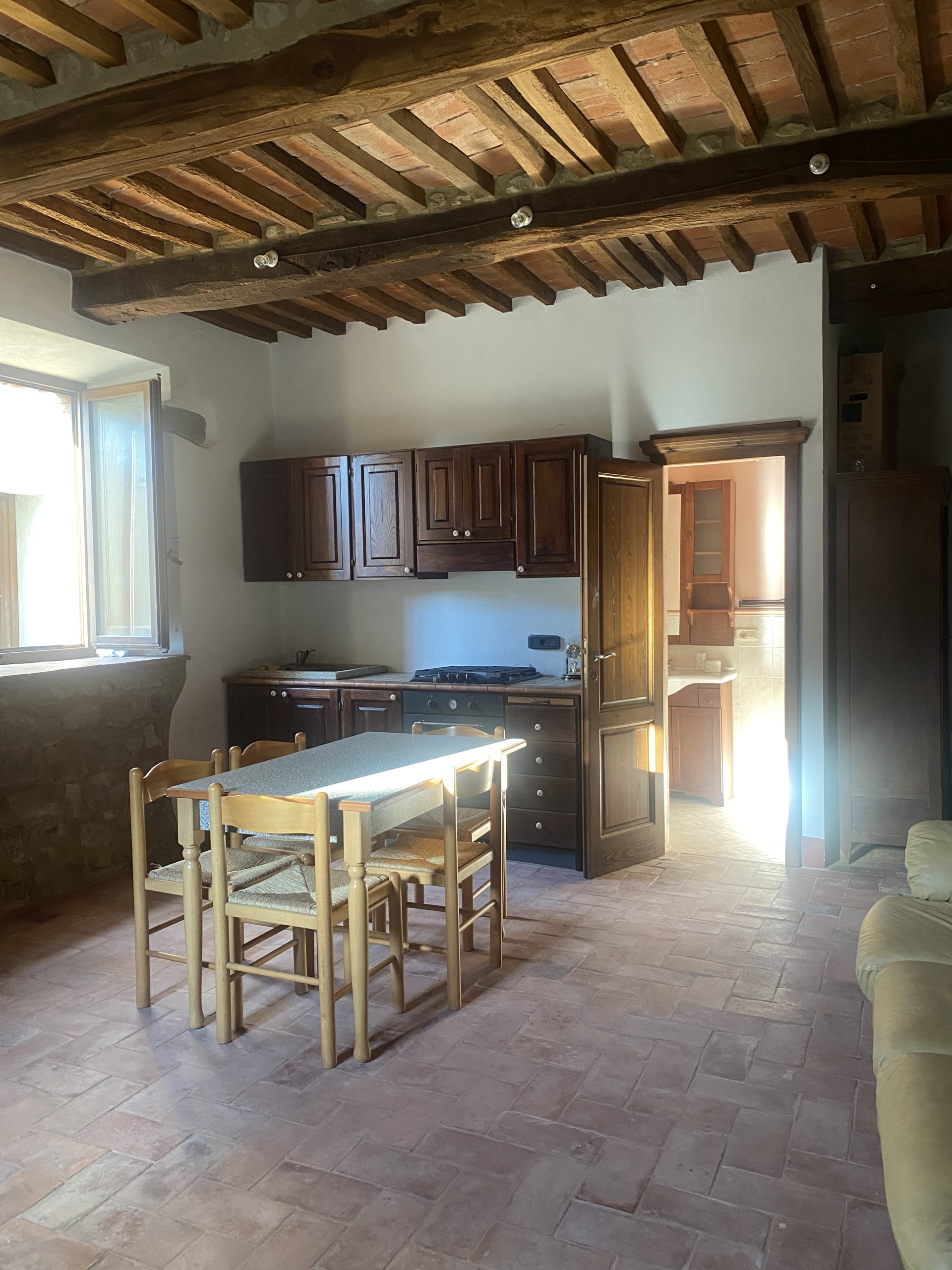 Monolocali Ristrutturati nel Borgo di Montorgiali